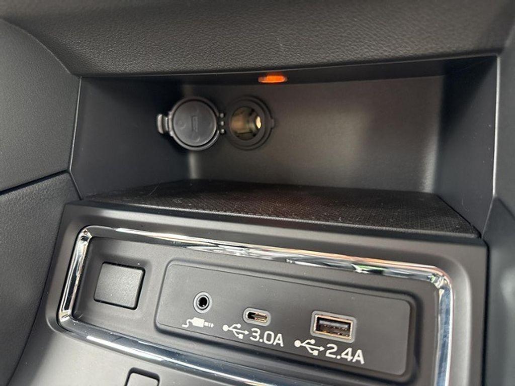 new 2025 Subaru Ascent car, priced at $42,280