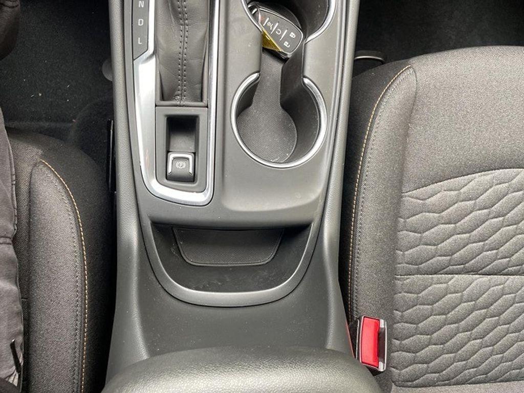 used 2021 Chevrolet Equinox car, priced at $20,990