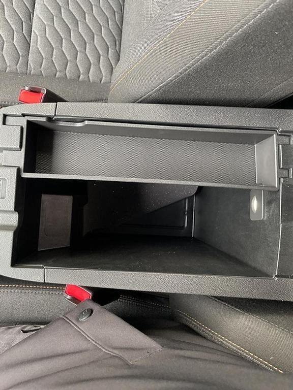 used 2021 Chevrolet Equinox car, priced at $20,990