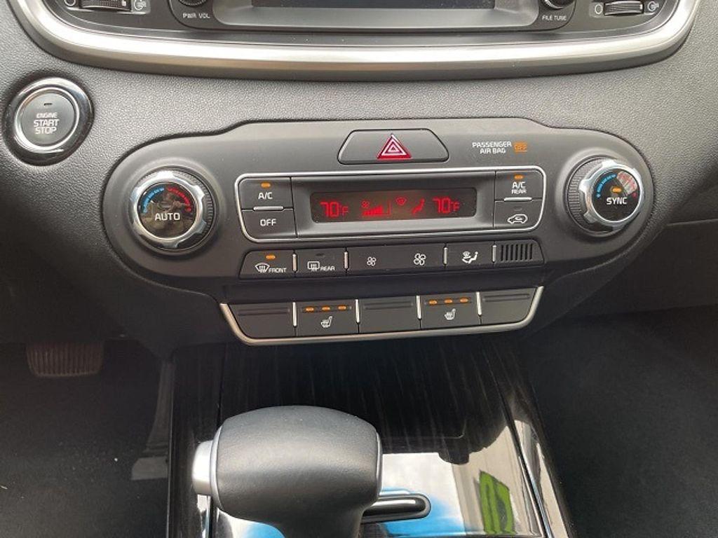 used 2020 Kia Sorento car, priced at $24,890