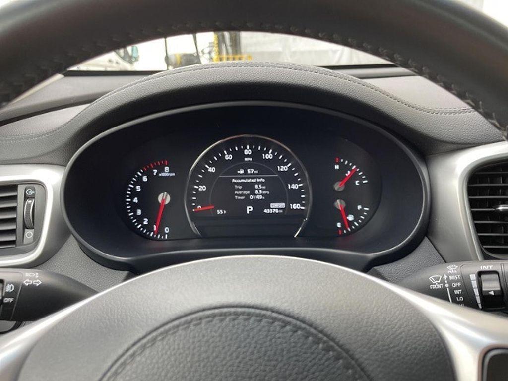 used 2020 Kia Sorento car, priced at $24,890