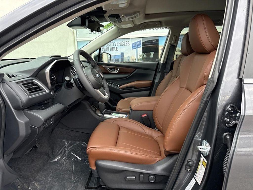 new 2025 Subaru Ascent car, priced at $53,622