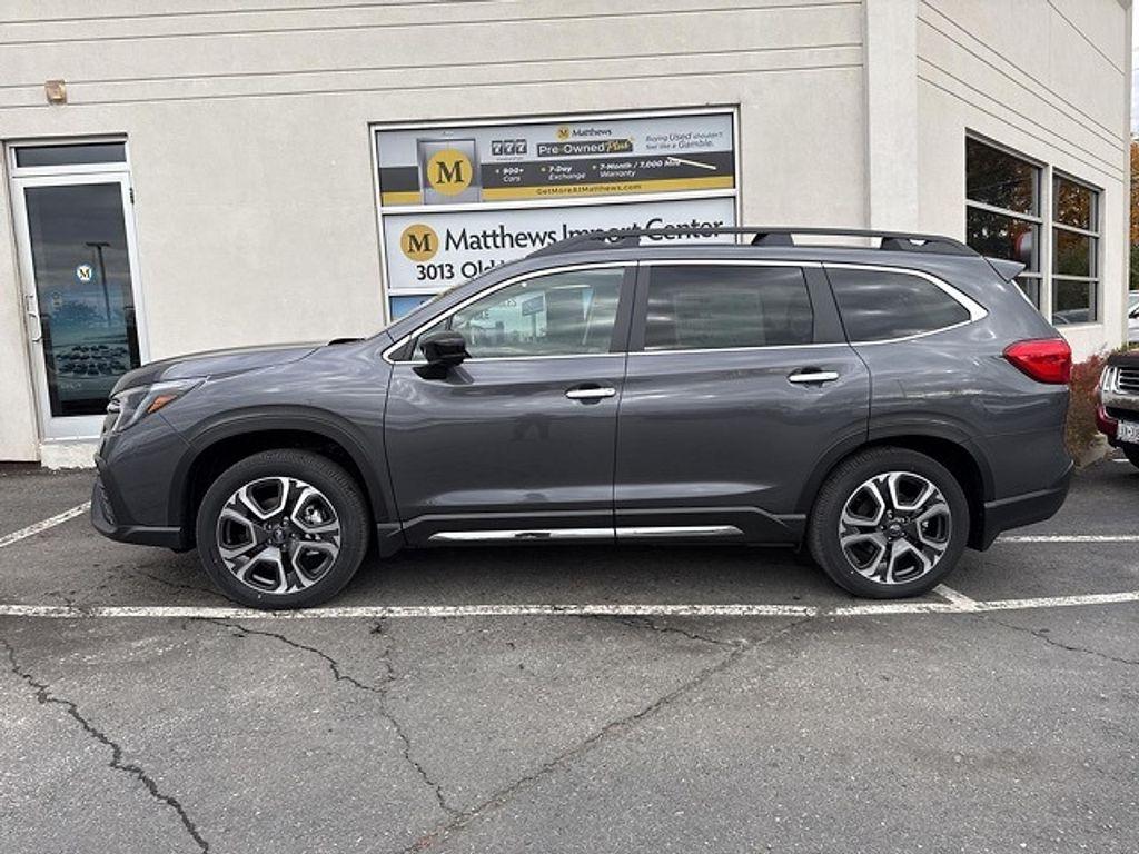 new 2025 Subaru Ascent car, priced at $53,622