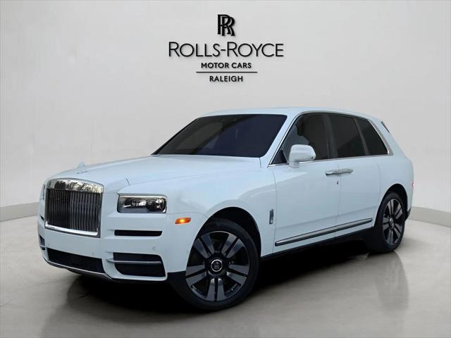 used 2024 Rolls-Royce Cullinan car, priced at $383,488