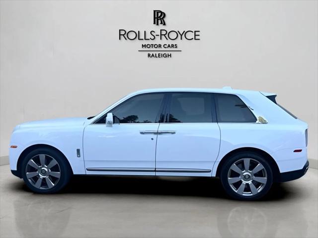 used 2022 Rolls-Royce Cullinan car, priced at $327,488