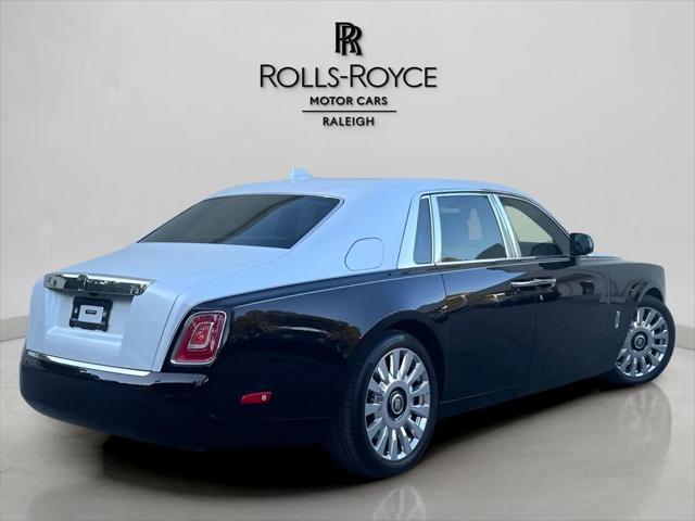 used 2018 Rolls-Royce Phantom car, priced at $299,488