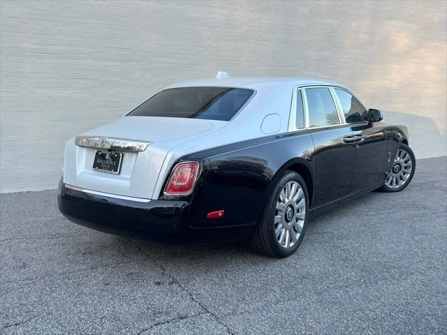 used 2018 Rolls-Royce Phantom car, priced at $275,488