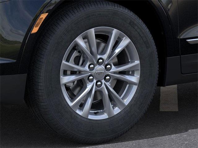new 2025 Cadillac XT5 car, priced at $45,290