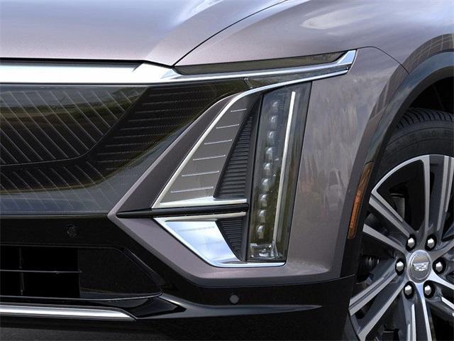 new 2025 Cadillac LYRIQ car, priced at $64,640