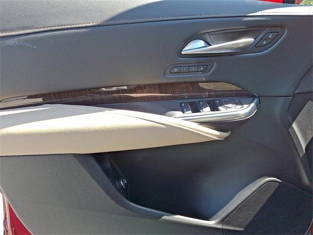 used 2025 Cadillac XT4 car, priced at $46,967