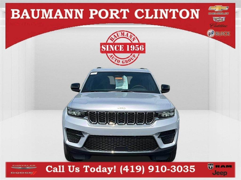 new 2024 Jeep Grand Cherokee car, priced at $42,852