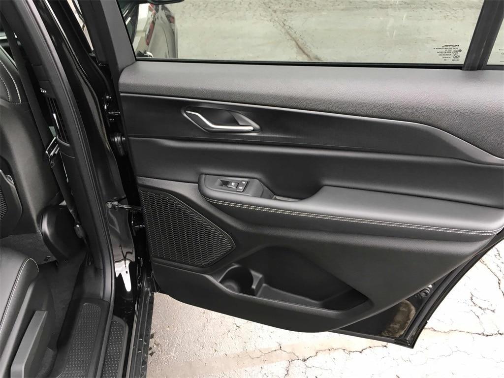 new 2025 Jeep Grand Cherokee car, priced at $41,317