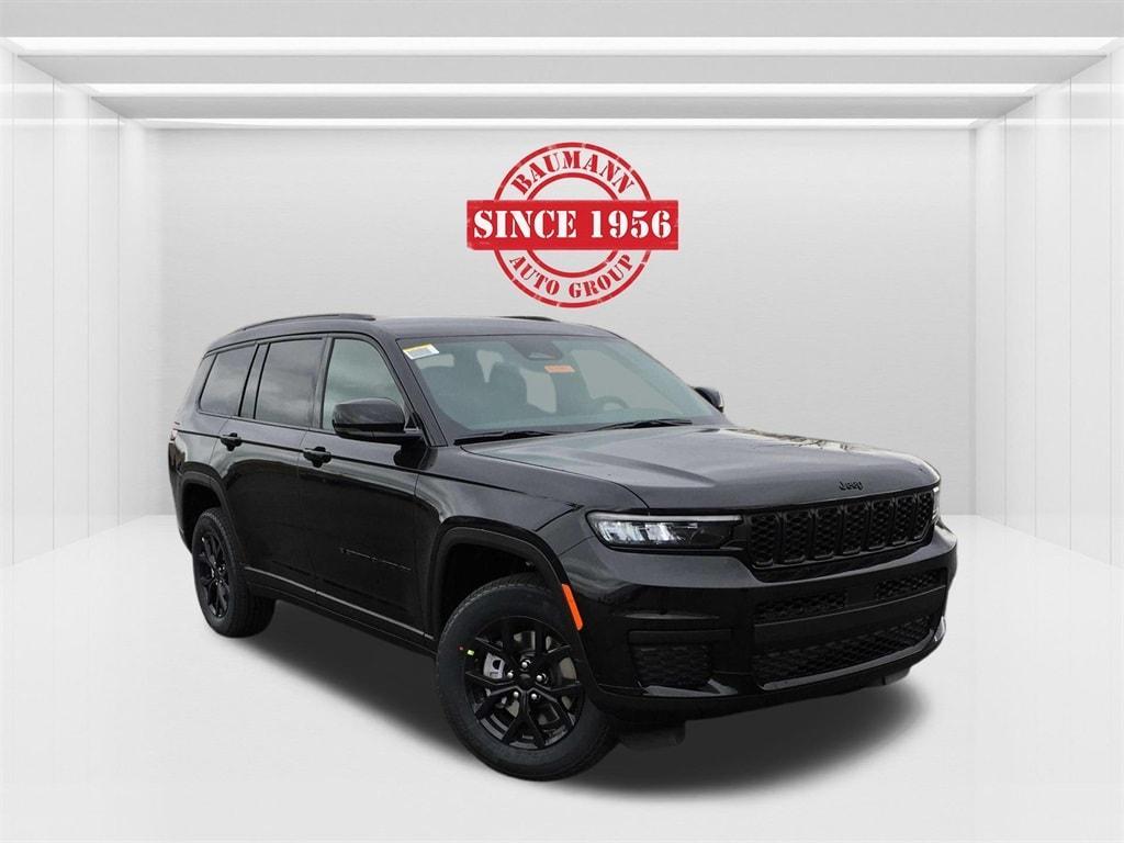 new 2025 Jeep Grand Cherokee car, priced at $41,317