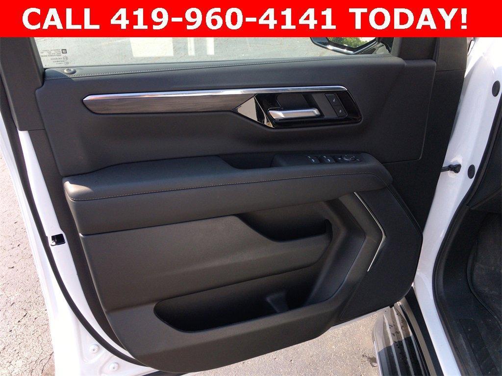 new 2025 Chevrolet Tahoe car, priced at $64,900