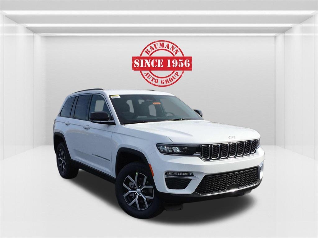 new 2025 Jeep Grand Cherokee car, priced at $44,947