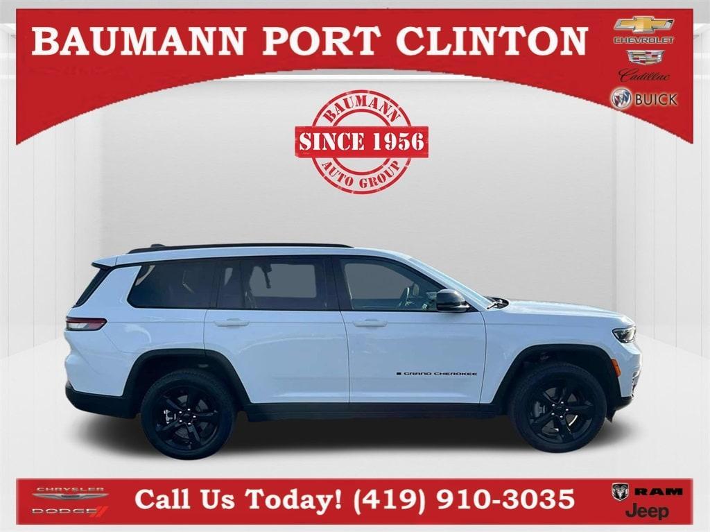 new 2024 Jeep Grand Cherokee L car, priced at $51,743