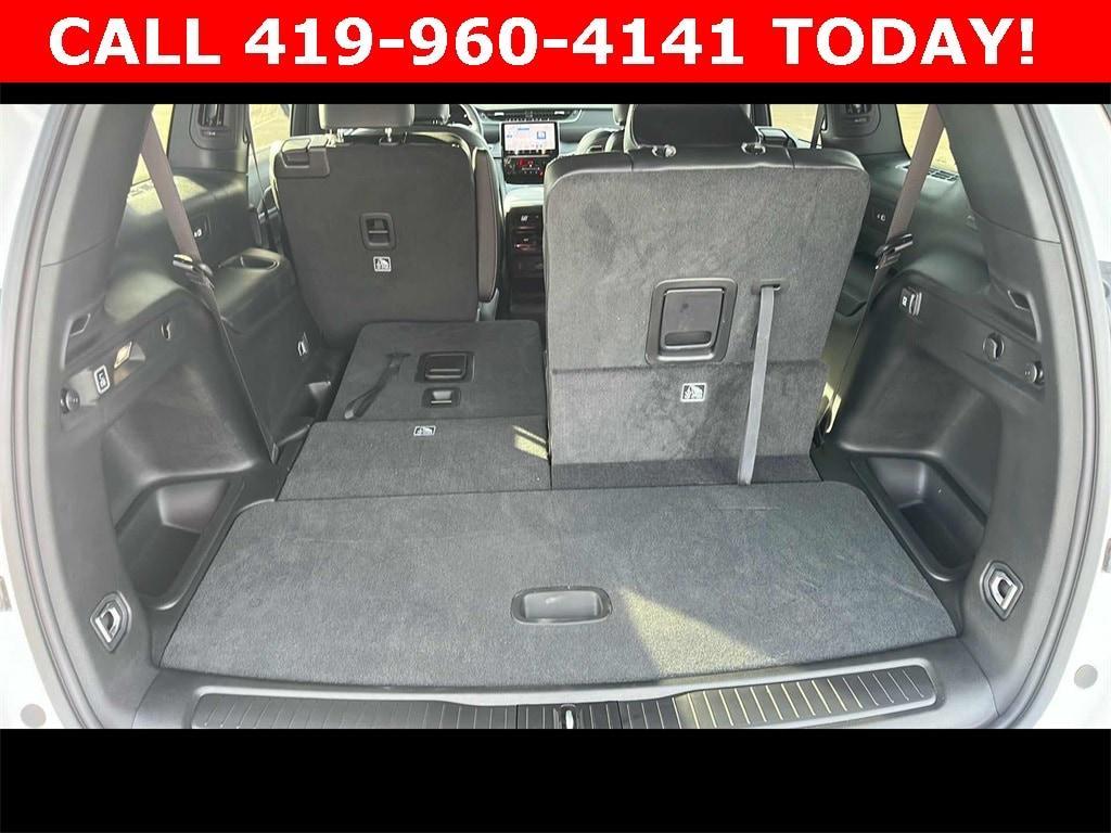 new 2024 Jeep Grand Cherokee L car, priced at $55,420