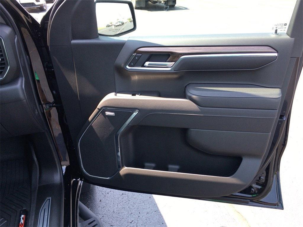 new 2025 Chevrolet Silverado 1500 car, priced at $68,165