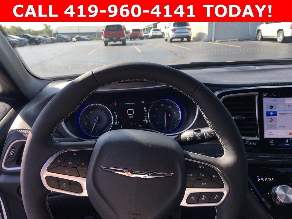 new 2026 Chrysler Pacifica car, priced at $47,065