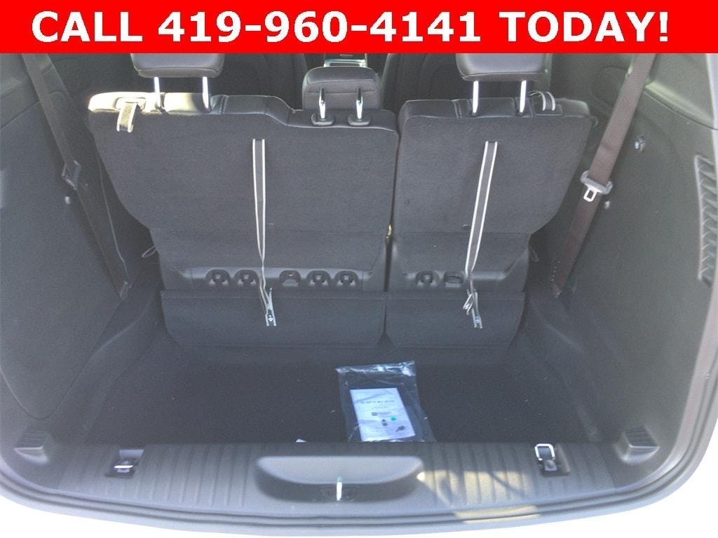 new 2026 Chrysler Pacifica car, priced at $47,065