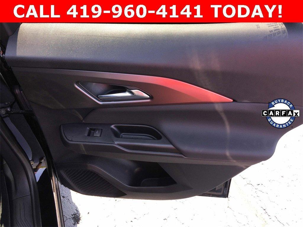 used 2024 Chevrolet Equinox EV car, priced at $31,900