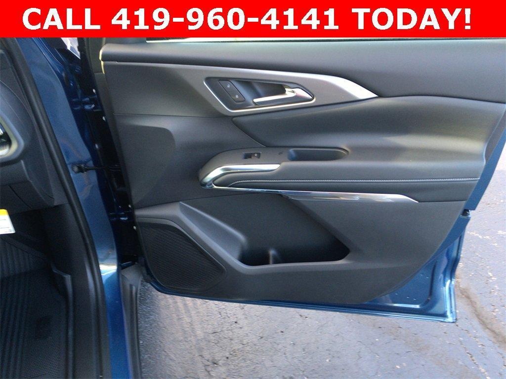 new 2026 Chevrolet Traverse car, priced at $45,345