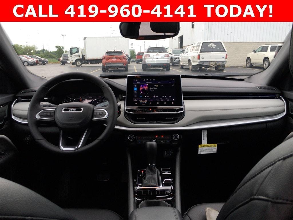 new 2025 Jeep Compass car, priced at $34,240
