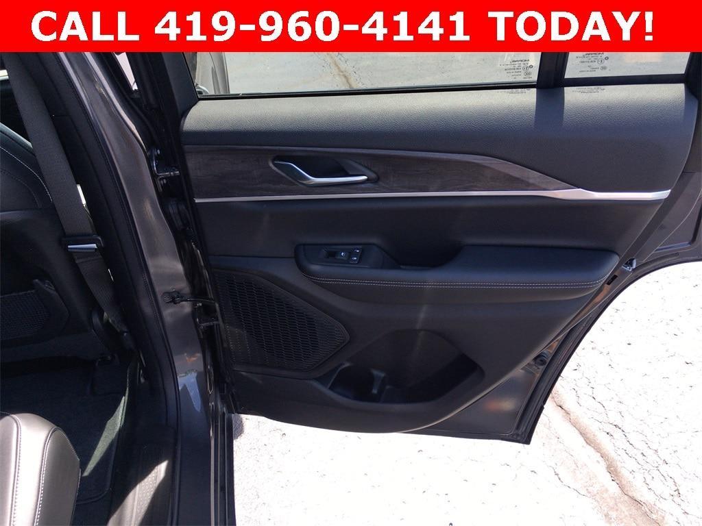 new 2025 Jeep Grand Cherokee car, priced at $49,920