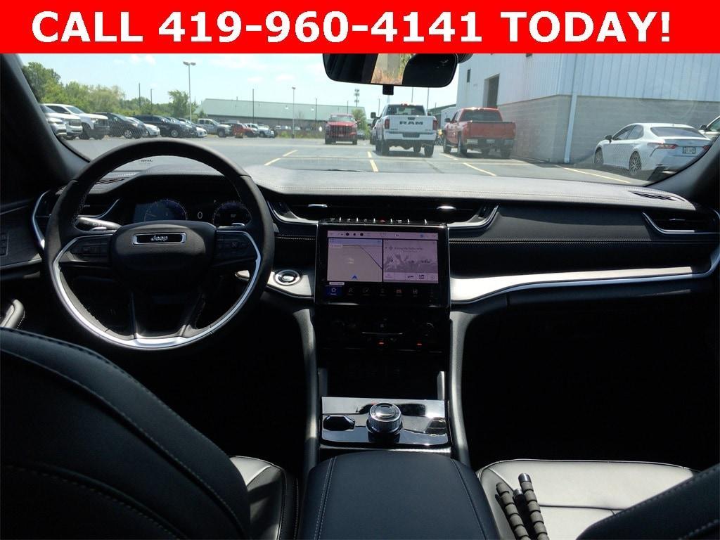 new 2025 Jeep Grand Cherokee car, priced at $49,920