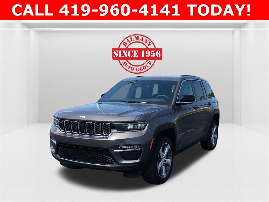 new 2025 Jeep Grand Cherokee car, priced at $49,920
