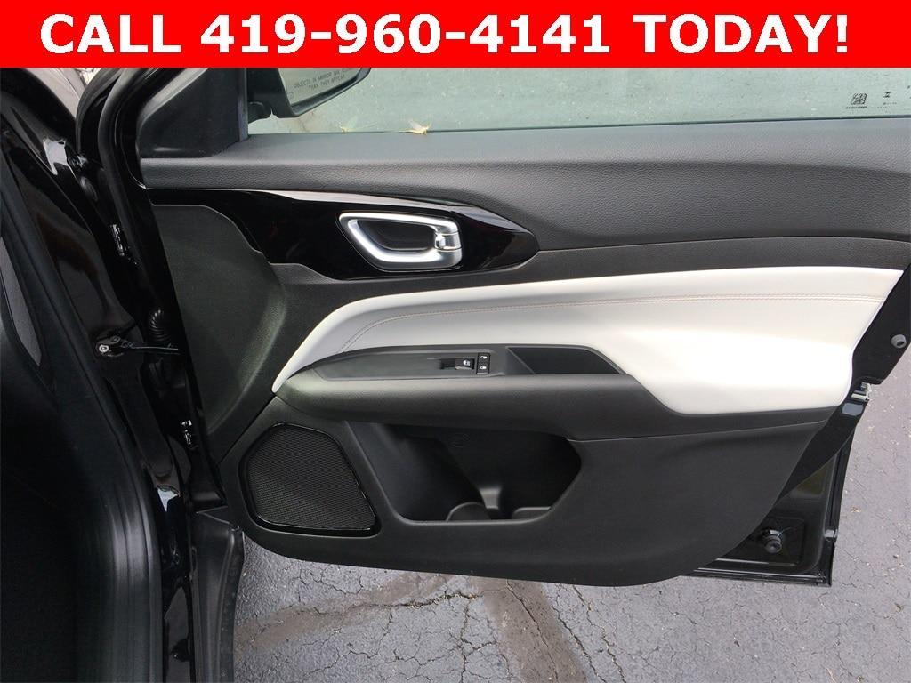 new 2025 Jeep Compass car, priced at $34,835