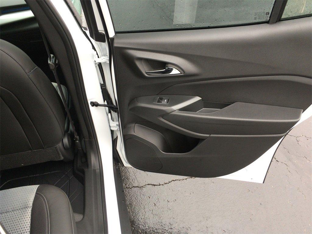 new 2026 Chevrolet Trax car, priced at $25,355