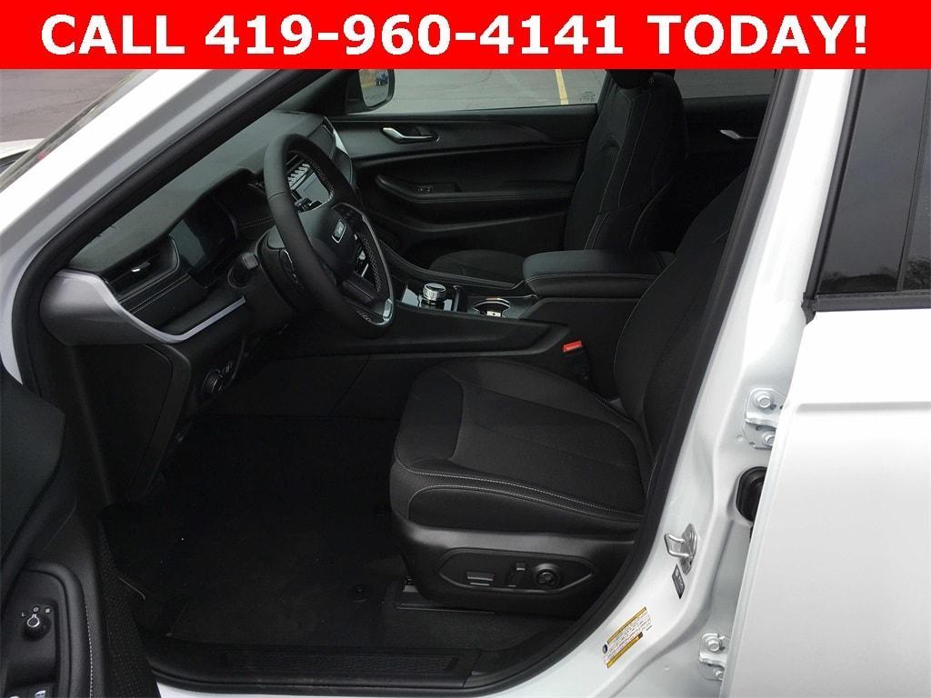 new 2025 Jeep Grand Cherokee L car, priced at $41,771