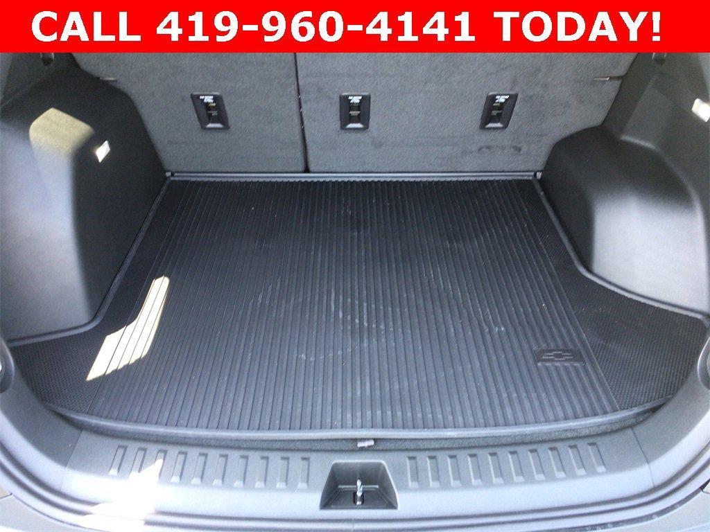 new 2026 Chevrolet Equinox car, priced at $32,370