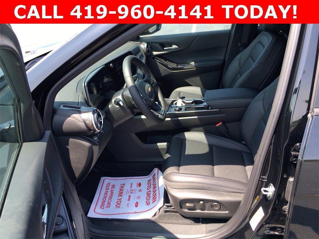new 2026 Chevrolet Equinox car, priced at $32,370