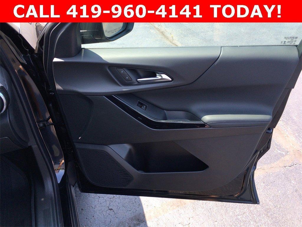 new 2026 Chevrolet Equinox car, priced at $32,370