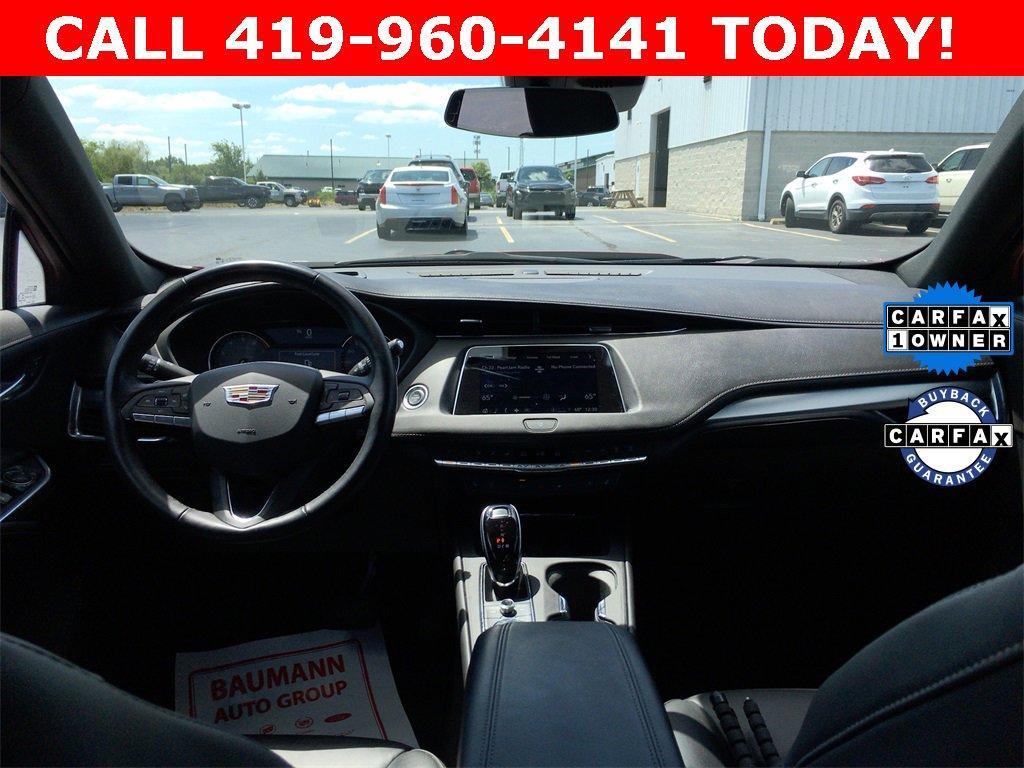 used 2022 Cadillac XT4 car, priced at $28,700