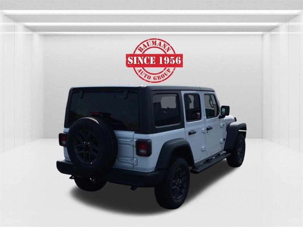 new 2025 Jeep Wrangler car, priced at $51,620