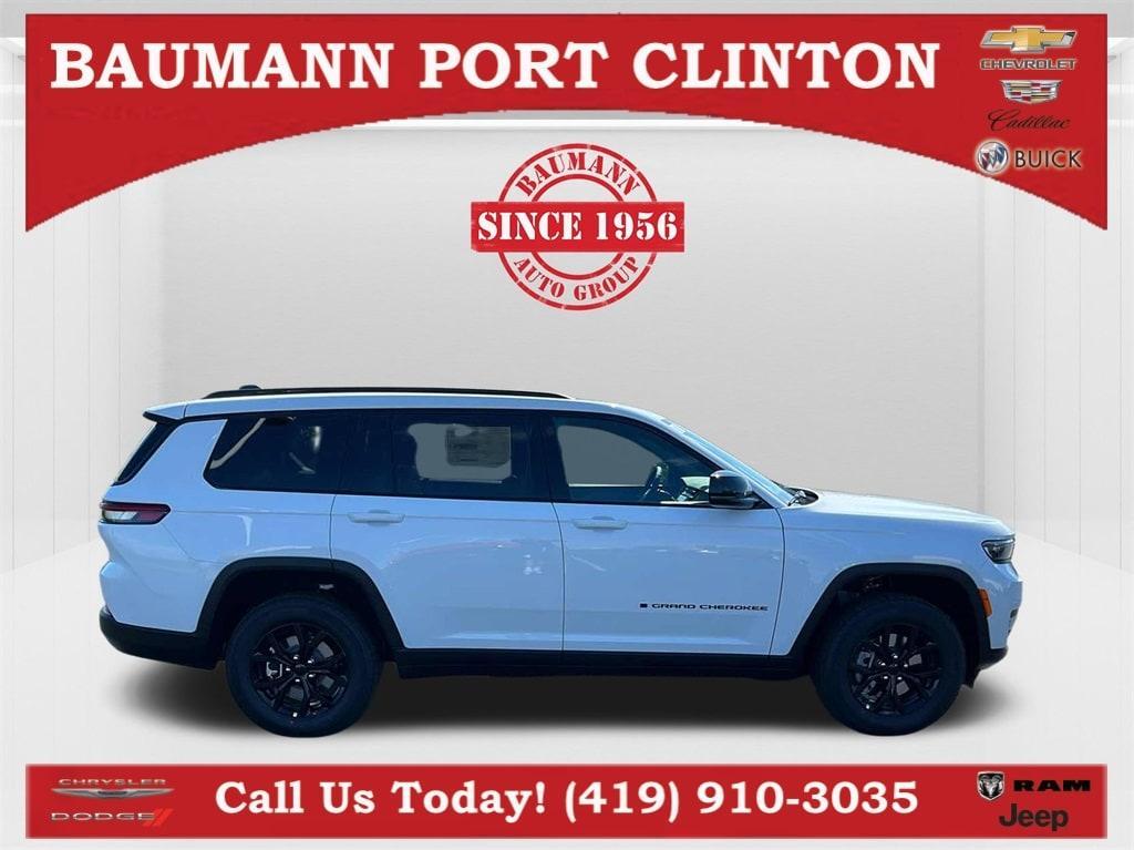 new 2024 Jeep Grand Cherokee L car, priced at $45,964