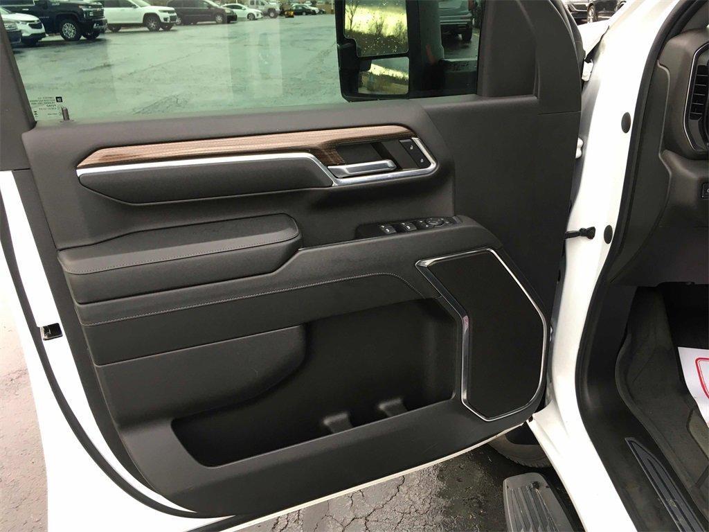 used 2024 Chevrolet Silverado 2500 car, priced at $55,900