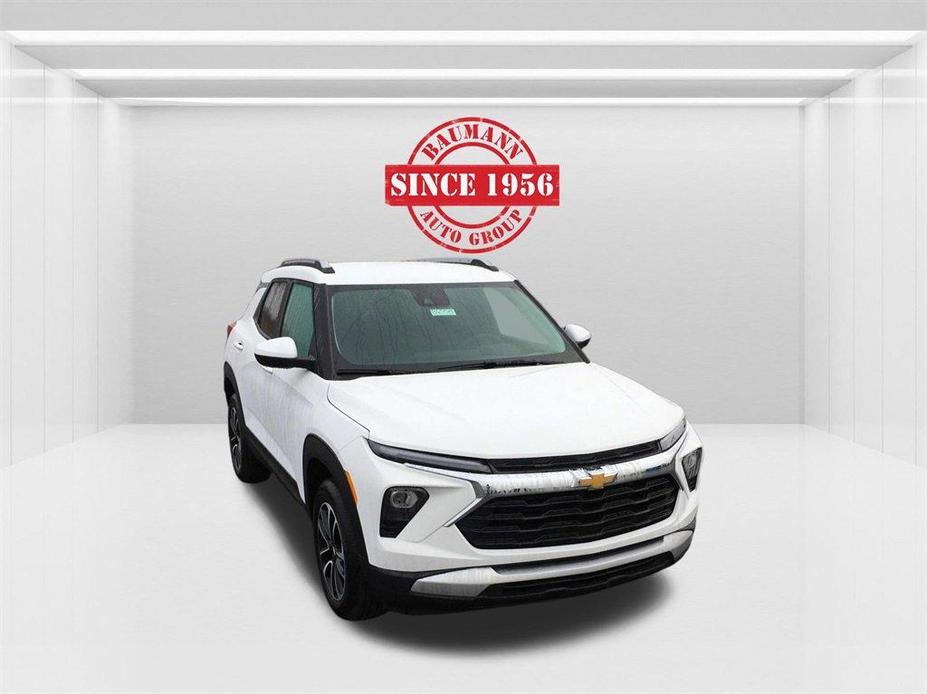 new 2025 Chevrolet TrailBlazer car, priced at $30,330