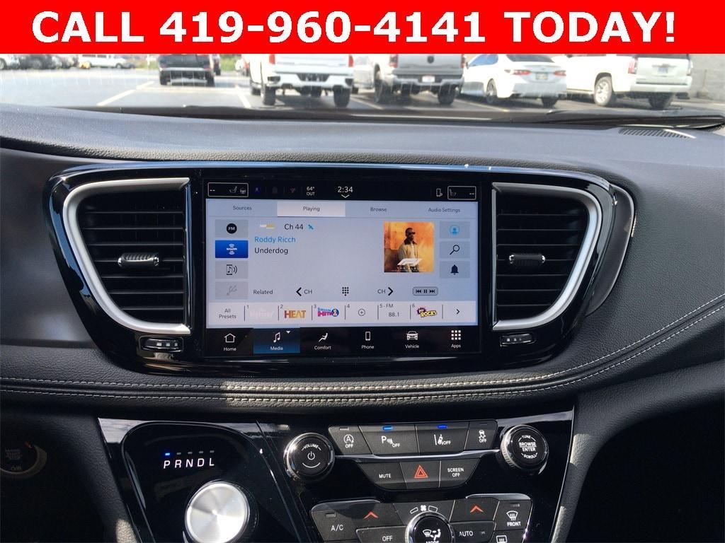 new 2026 Chrysler Pacifica car, priced at $47,065