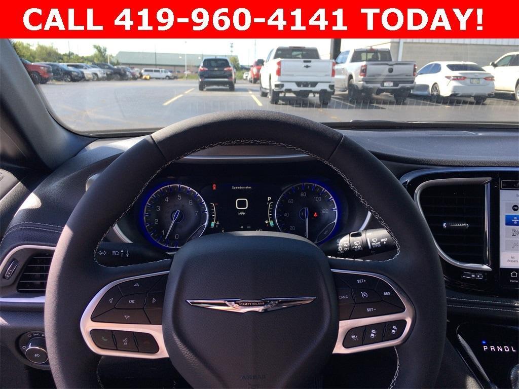 new 2026 Chrysler Pacifica car, priced at $47,065