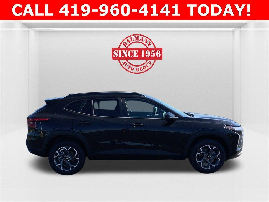new 2026 Chevrolet Trax car, priced at $25,355