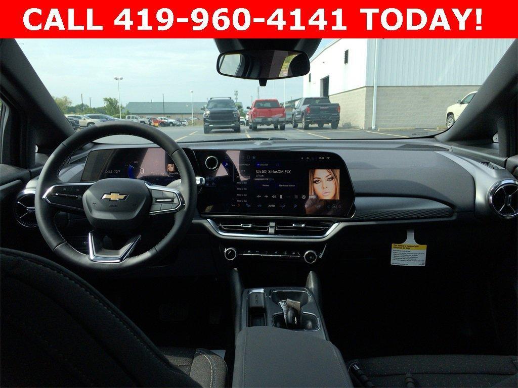 new 2025 Chevrolet Equinox EV car, priced at $37,290