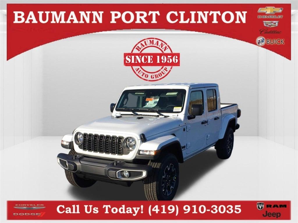 new 2025 Jeep Gladiator car, priced at $51,550