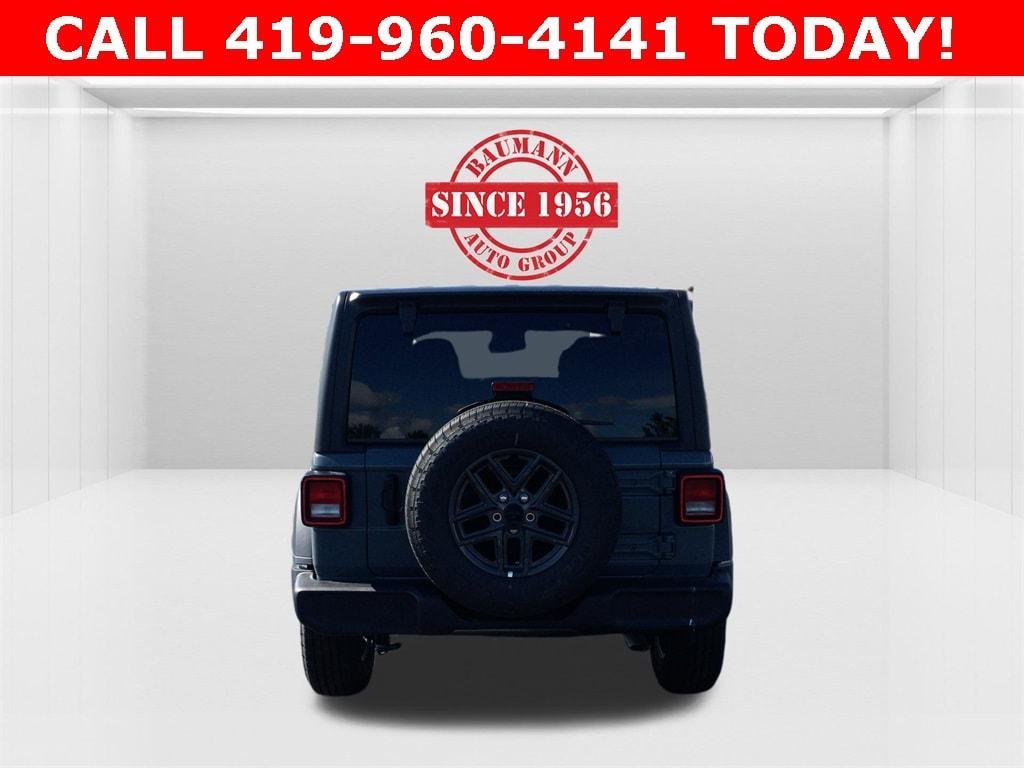 new 2025 Jeep Wrangler car, priced at $52,215