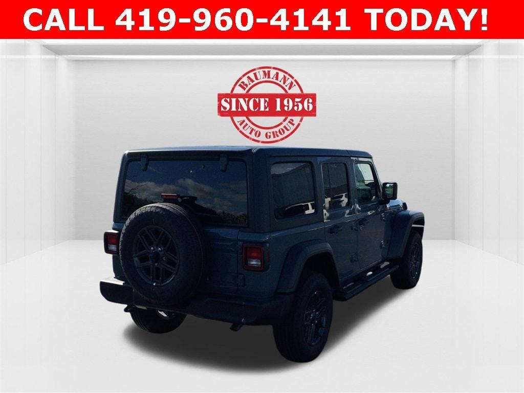 new 2025 Jeep Wrangler car, priced at $52,215