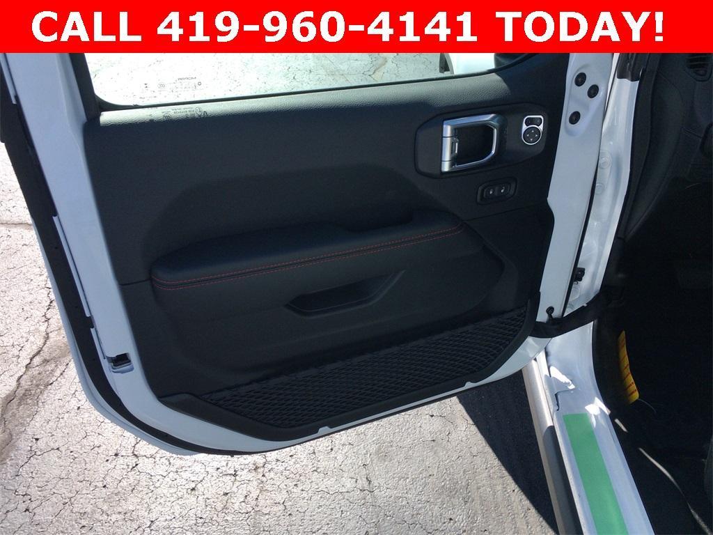 new 2026 Jeep Wrangler car, priced at $60,725