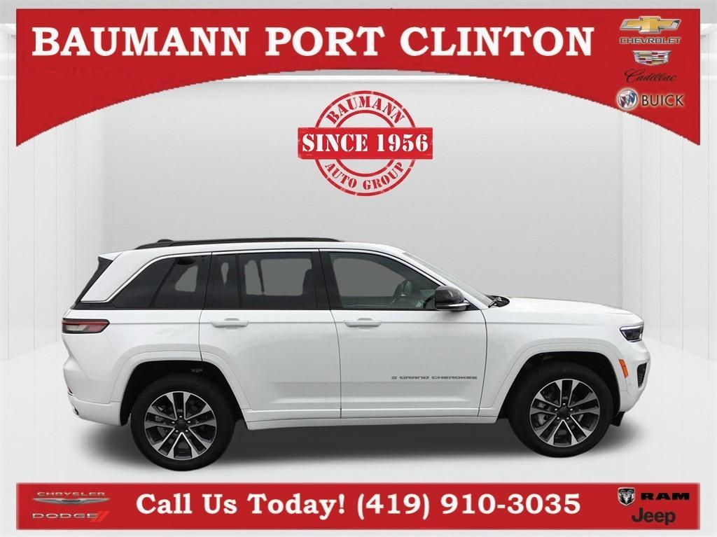 new 2024 Jeep Grand Cherokee car, priced at $59,737